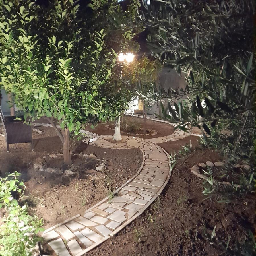 Casa Zervos - Abode Of Light Villa Loutraki  Bagian luar foto